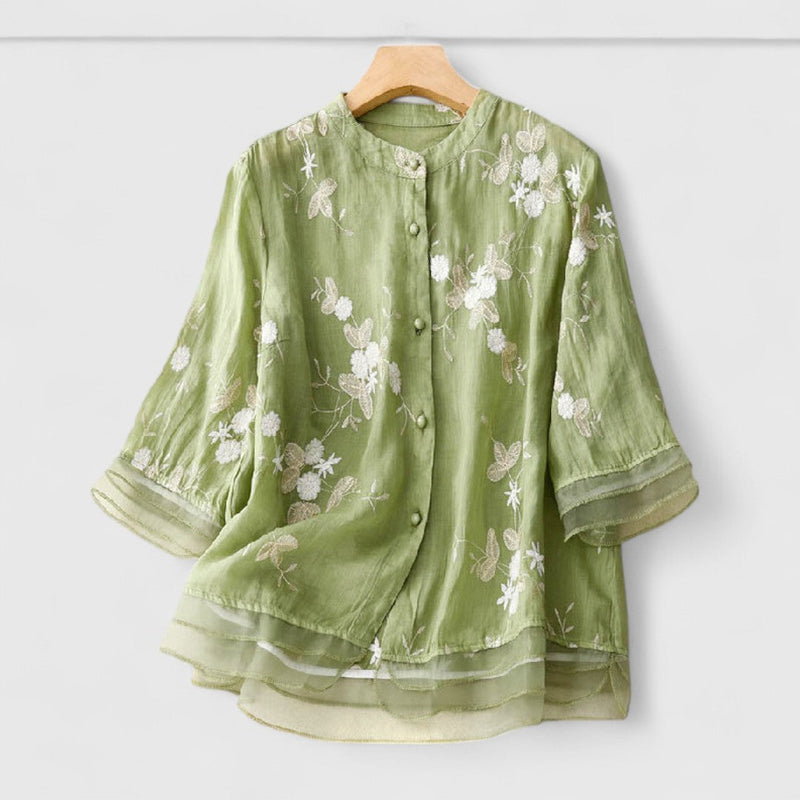 Maisie – Florale Leichtigkeit mit Stil