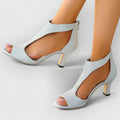 Nessa - Orthopädische Sandalen mit Absatz und Cut-Out